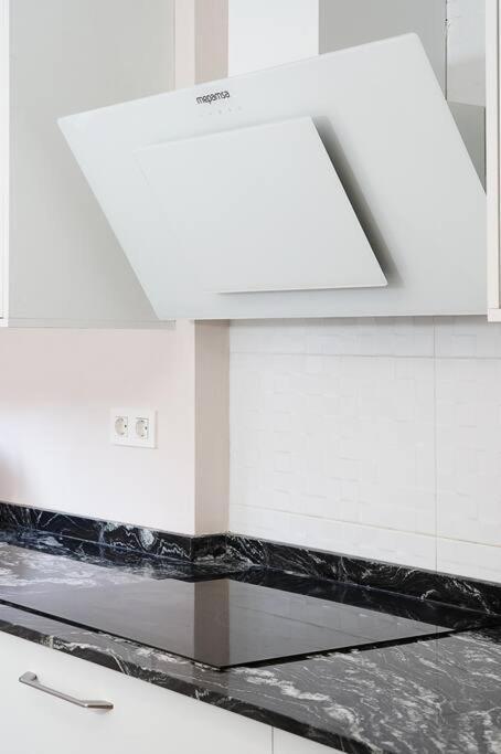 Granada Piso En Calle Arabial 117 Junto A El Corte Ingles Ngoại thất bức ảnh
